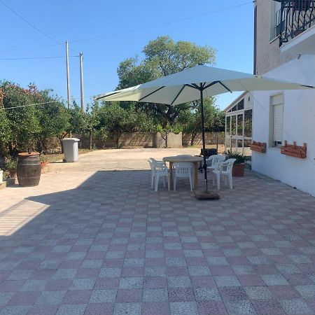 Il Casello Country House Parcheggio Gratuito 夏卡 外观 照片