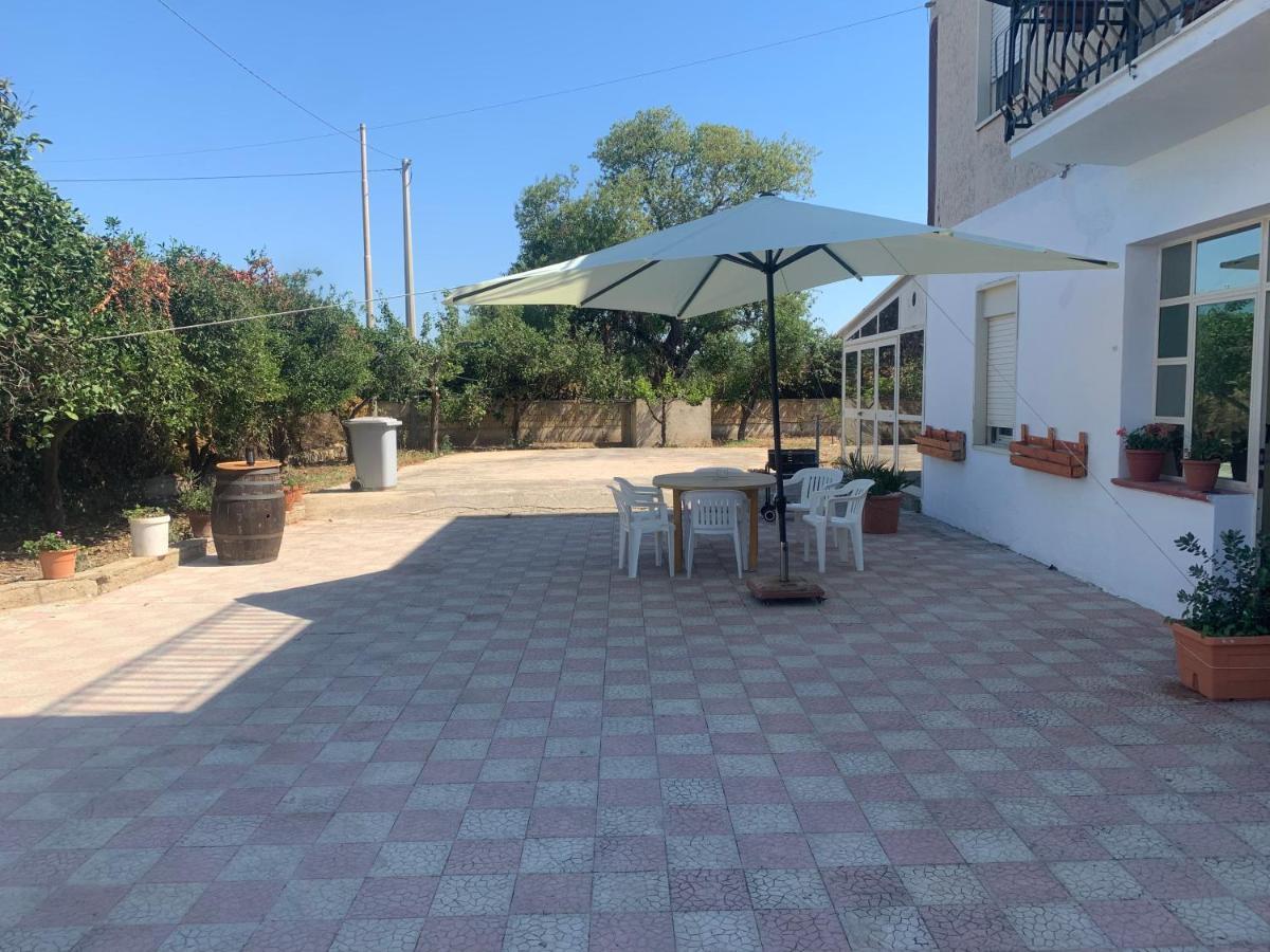 Il Casello Country House Parcheggio Gratuito 夏卡 外观 照片